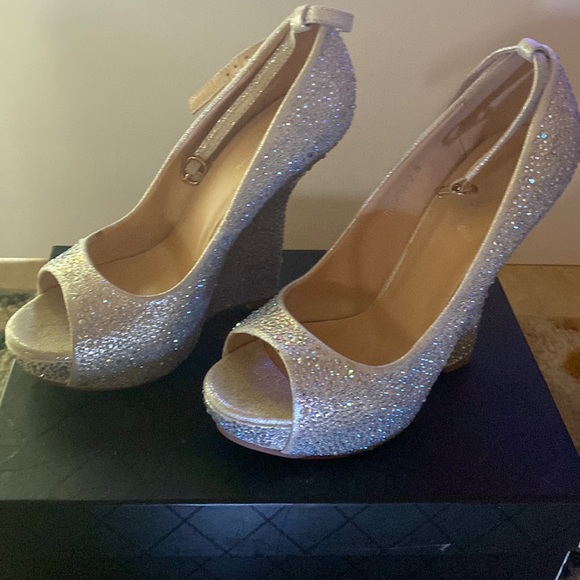 Chinese Laundry Shoes - Beautiful Wedge Heels only worn once. Need a new home. 😊